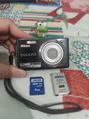 Fotocamera nikon coolpix s560 - fotocamera,