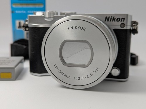 Nikon fotocamera - 1, j5