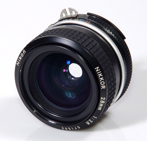 Nikon nikkor 28mm ai - 2,8,