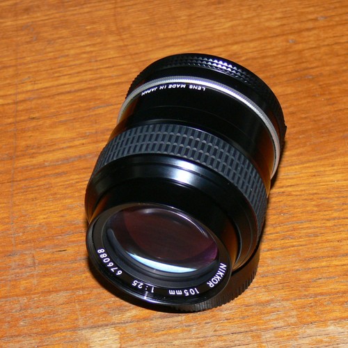 105mm nikon ai nikkor - 105mm,